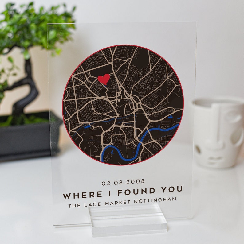 PERSONALIZED UNFORGETTABLE SMILE - Map Edition